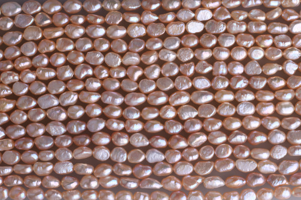 Irregular Shape Freshwater Pearl Strand 7-7.5mm (Natural colour)